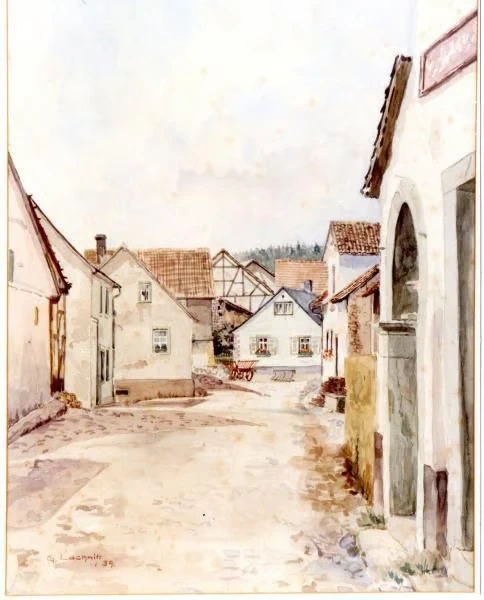 Das Bild zeigt den Blick von Gasthaus Heber auf die heutige Hauptstraße (Richtung Dorfmitte; ca. 1920). Quelle: Friedrich Krämer, Schöneberg